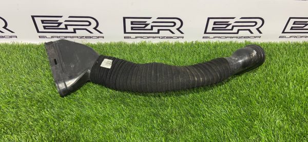 Патрубок воздушного фильтра Mercedes Benz GLS X166