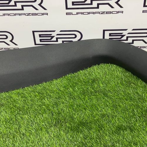 Обшивка крышки багажника Mercedes Benz GLS X166