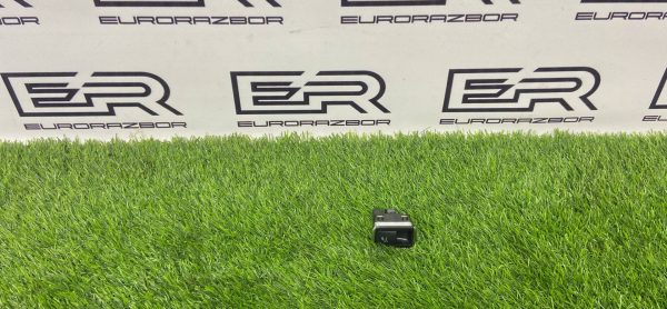 Кнопка открывания багажника Mercedes Benz GLS X166