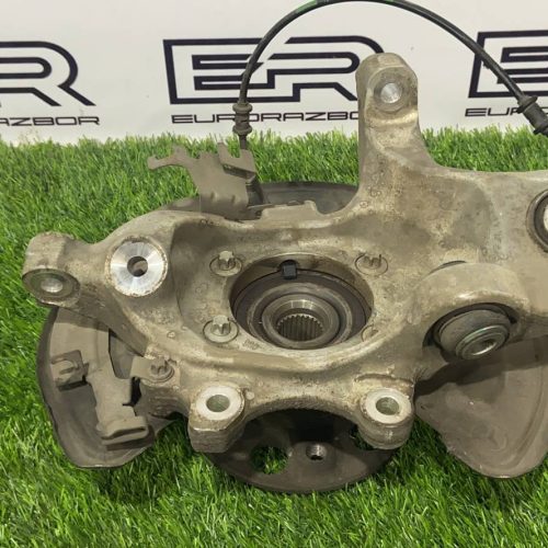 Кулак поворотный задний левый Mercedes X166