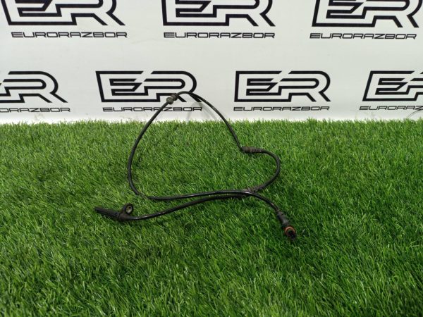 Датчик ABS передний Mercedes GLS X166