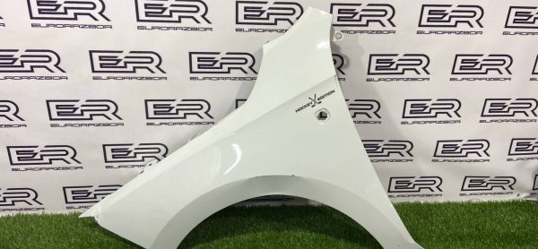 Крыло переднее левое Skoda Rapid