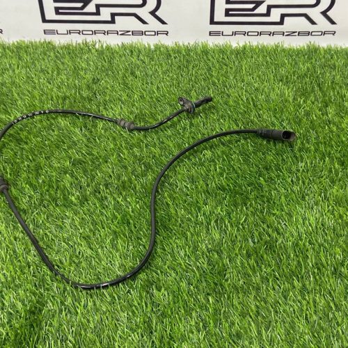 Датчик ABS Mercedes W205