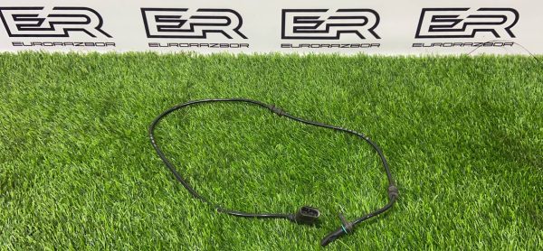 Датчик ABS передний правый Mercedes C Класс W205