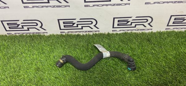 Патрубок системы охлаждения Jaguar F Pace Х761