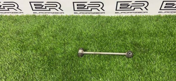 Стойка стабилизатора задняя левая Mercedes W213