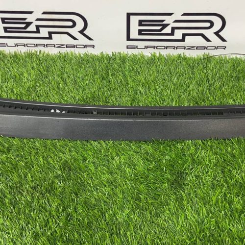 Декоративная накладка торпедо Mercedes GLC X253 C253