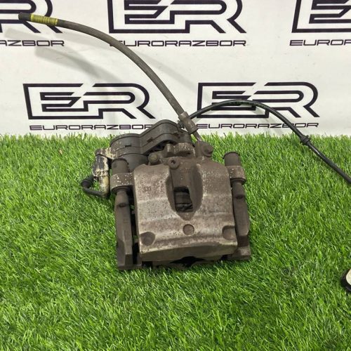 Суппорт задний левый Mercedes X253