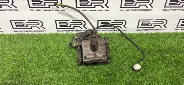 Суппорт задний левый Mercedes X253