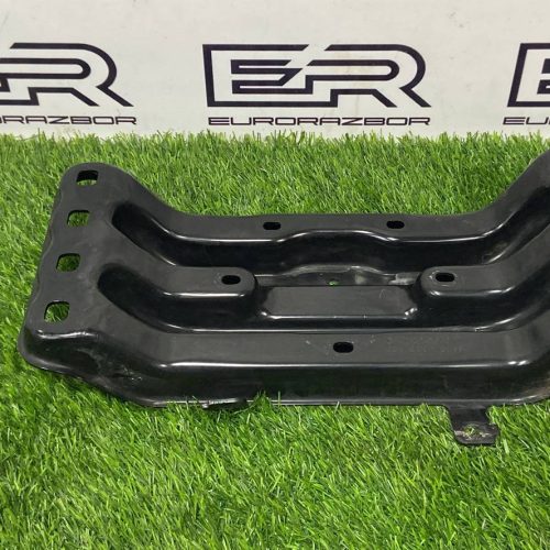 Кронштейн двигателя Mercedes X253