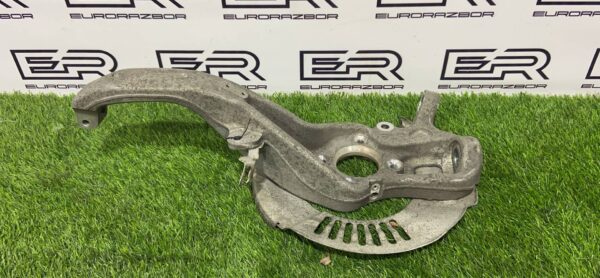 Кулак поворотный правый Jaguar F Pace Velar