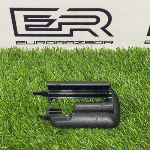 Крышка петли сиденья Mercedes X253