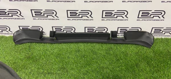 Накладка крышки багажника Mercedes X253