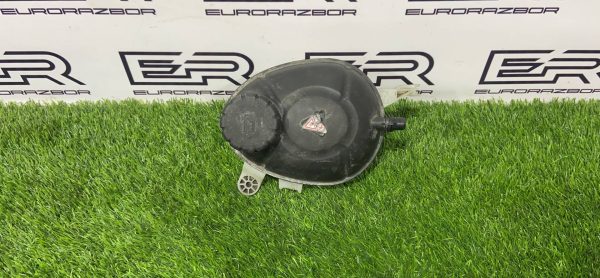 Расширительный бачок Mercedes W213