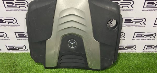 Декоративная крышка двигателя Mercedes X253