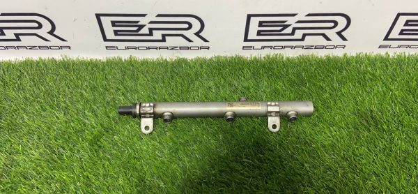 Топливная рампа Mercedes Om642 642.8