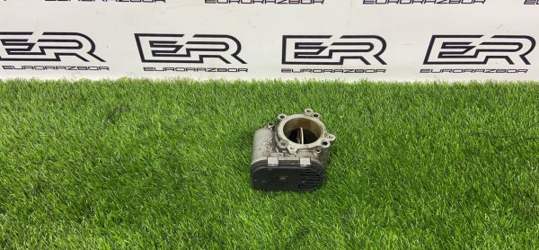 Дроссельная заслонка Mercedes GLE w166