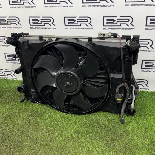 Кассета радиаторов Mercedes W212 W204 X204 C207