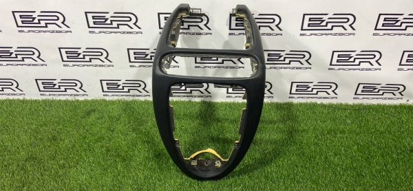 Накладка на центральную консоль (торпеды) Porsche Cayenne