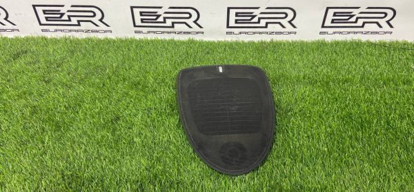 Решетка динамика торпеды Porsche Cayenne