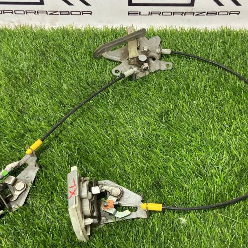 Замок нижней крышки Mitsubishi outlander XL