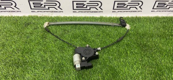 Моторчик стеклоподъёмника Mazda 6 GG