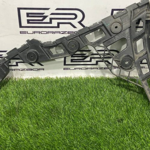 Кронштейн заднего бампера левый Volkswagen Polo