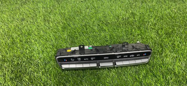 Блок управления климатом контроля Mercedes CLS C257 гибрид