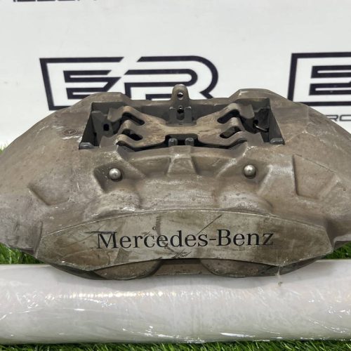 Суппорт передний левый Mercedes CLS C257