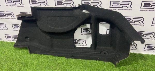 Обшивка отсека багажника Mercedes W213 C257