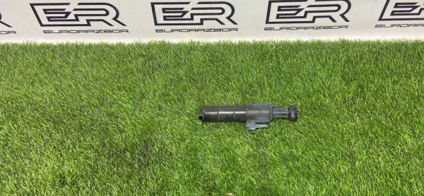 Форсунки омывателя фар Mercedes W212 W204 W218