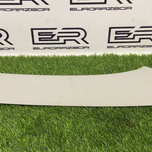 Обшивка стойки передняя правая Mercedes W166 X166