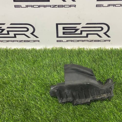 Уплотнитель моторного отсека Mercedes GLE W166