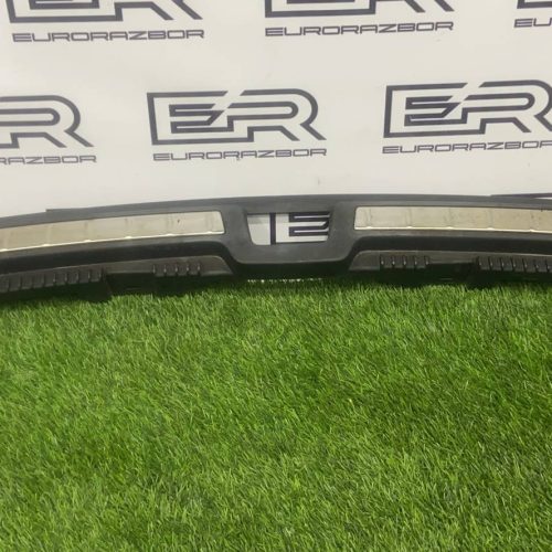 Накладка замка багажника Volvo XC60