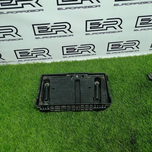 Полка аккумулятора Mercedes GLC X253/C253