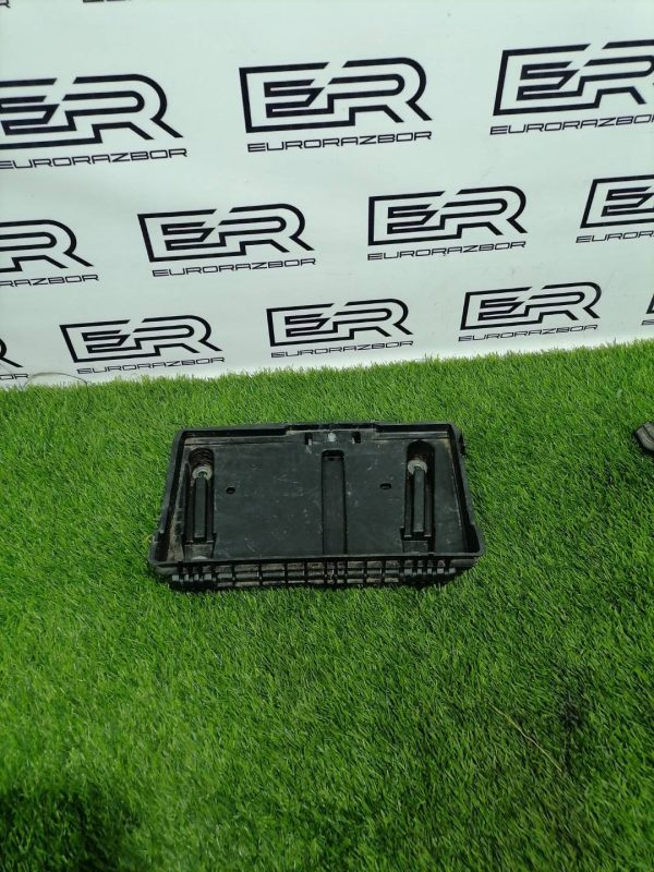 Полка аккумулятора Mercedes GLC X253/C253