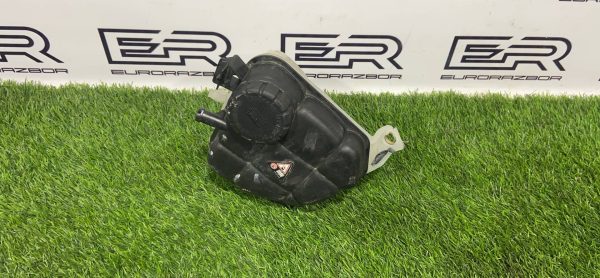 Расширительный бачок Mercedes GLE W166