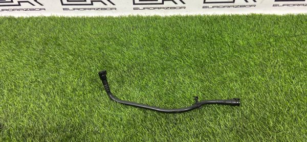 Трубка ваккумная Mercedes E W212 S212