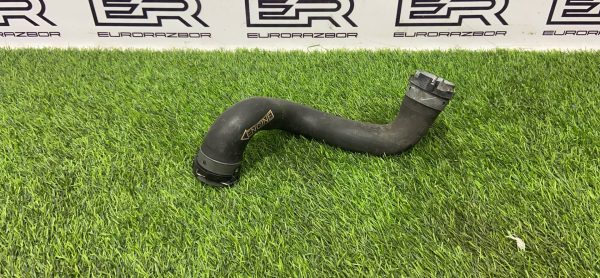 Патрубок Mercedes CLS C218 AMG GT