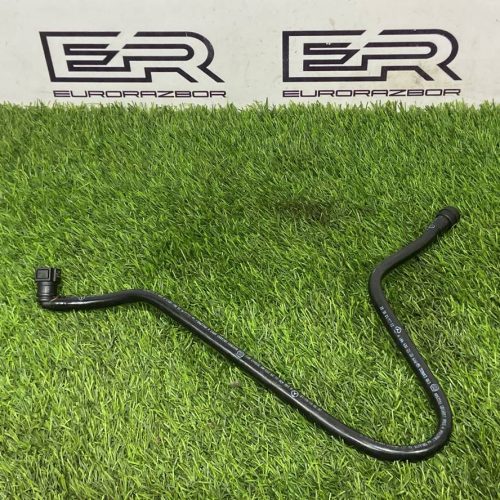 Трубка вакуумная Mercedes Benz GLE W166