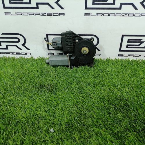 Моторчик стеклоподъемника задний левый Ford Mondeo