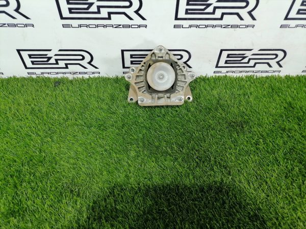 Опора двигателя КПП Mercedes GLC X253 C253