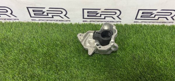 Экран тнвд Mercedes M274