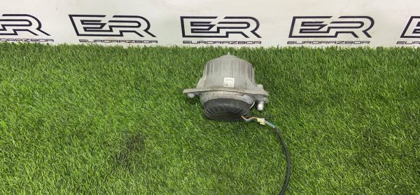 Подушка двигателя Mercedes S W222