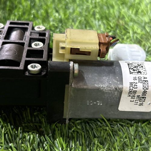 Моторчик рулевой колонки Mercedes Benz GLC Class X253