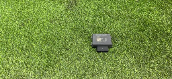 Блок управления топливным насосом Audi A5/S5 (F5)