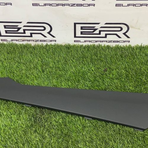 Накладка центральной консоли Audi A5/S5 (F5)