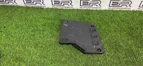 Пластиковая накладка моторного отсека Mercedes Benz W222