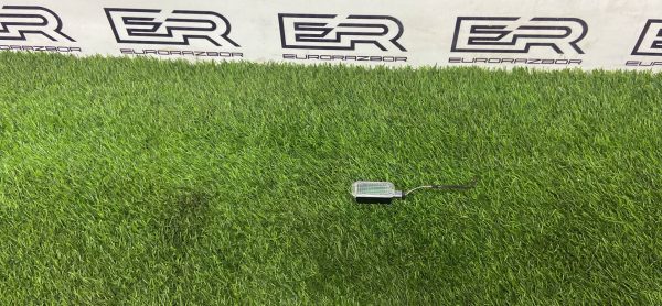 Фонарь салона (плафон) Audi A5/S5 (F5)