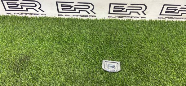 Кронштейн полки багажника Audi A5/S5 (F5)